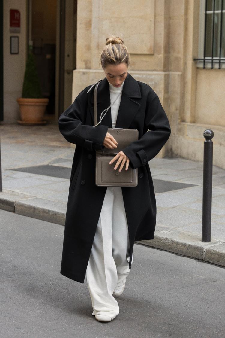 The Amaris Classic Coat