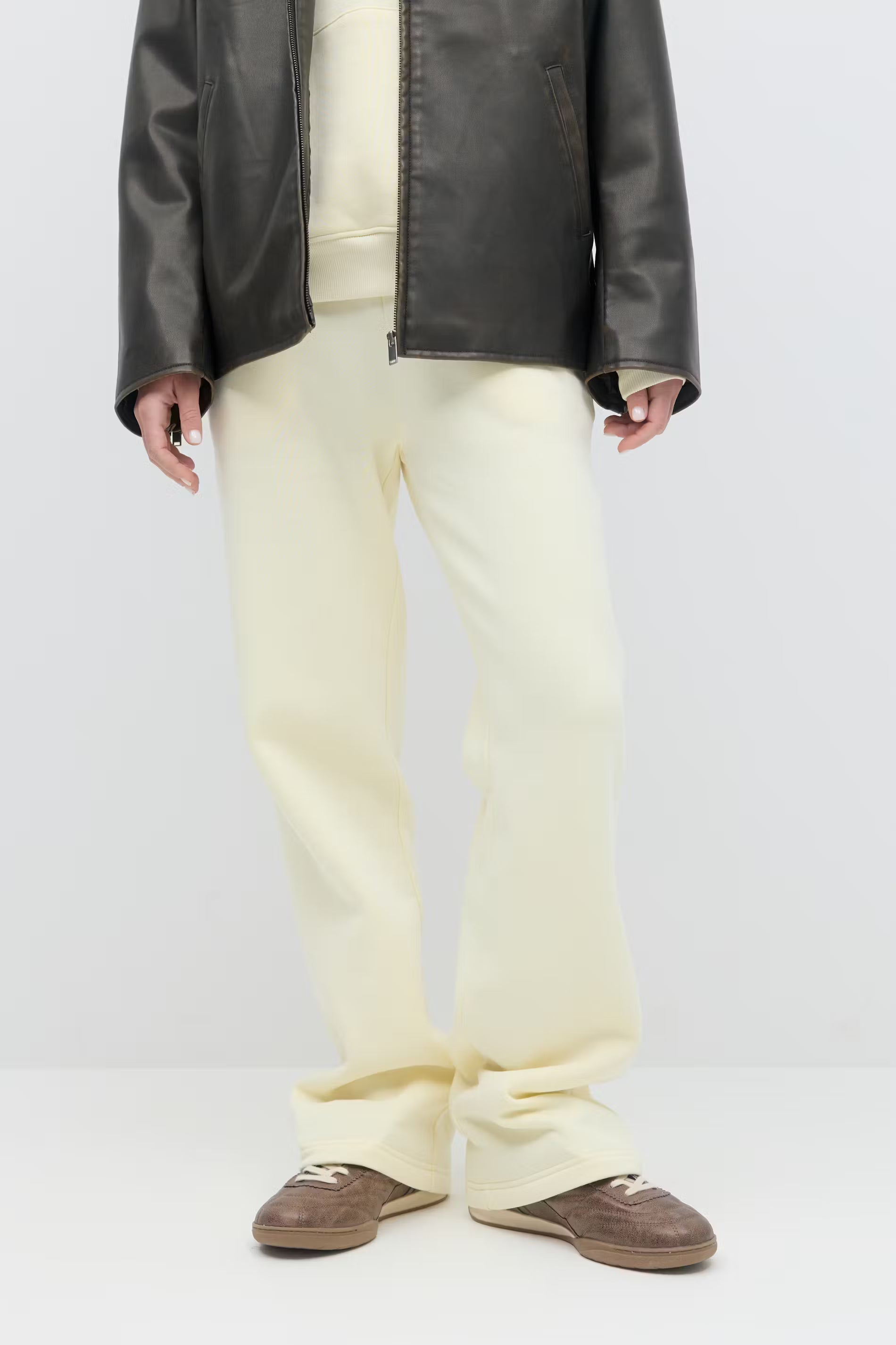 Inès Straight Sweatpants