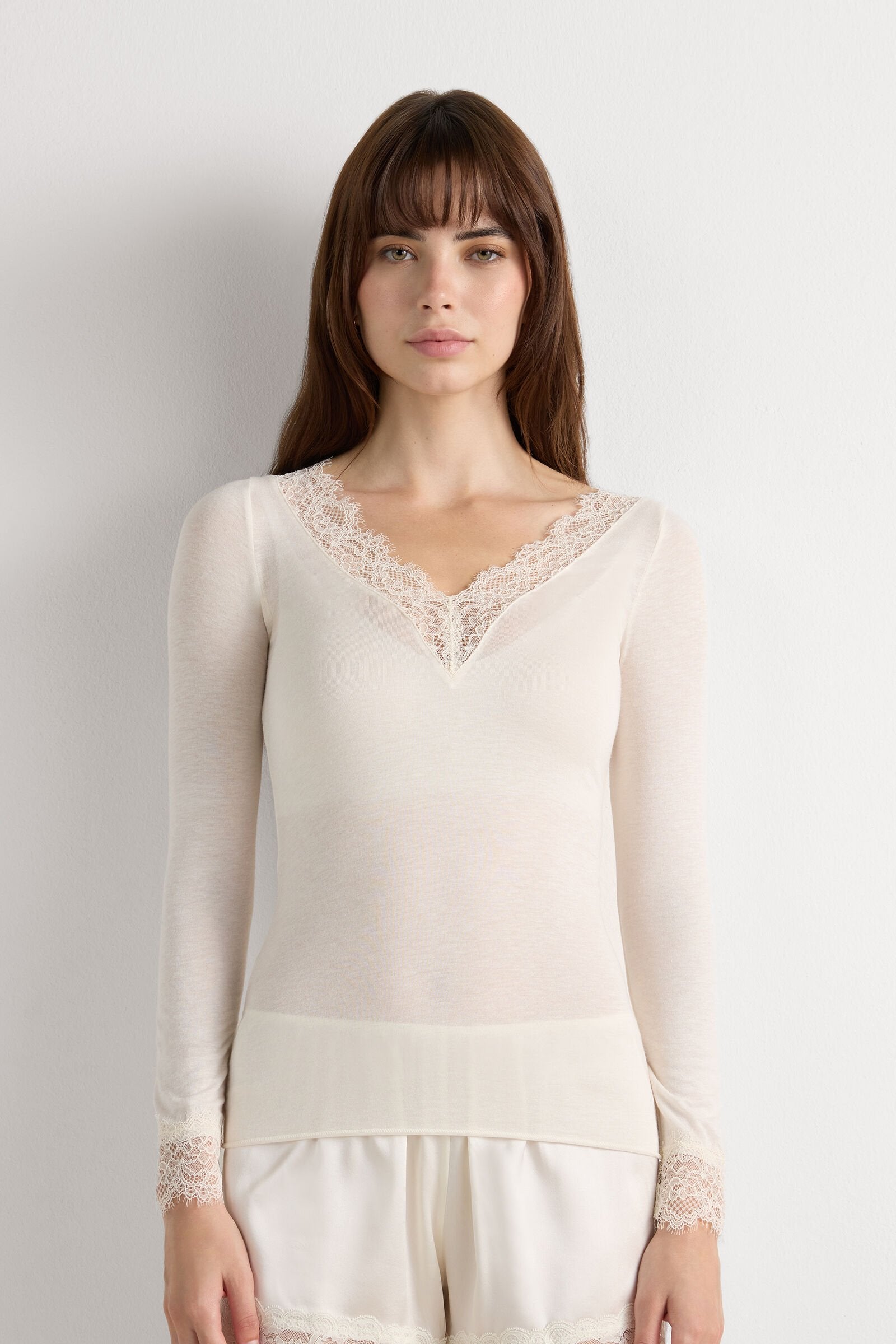 Ultralight Lace Longsleeve