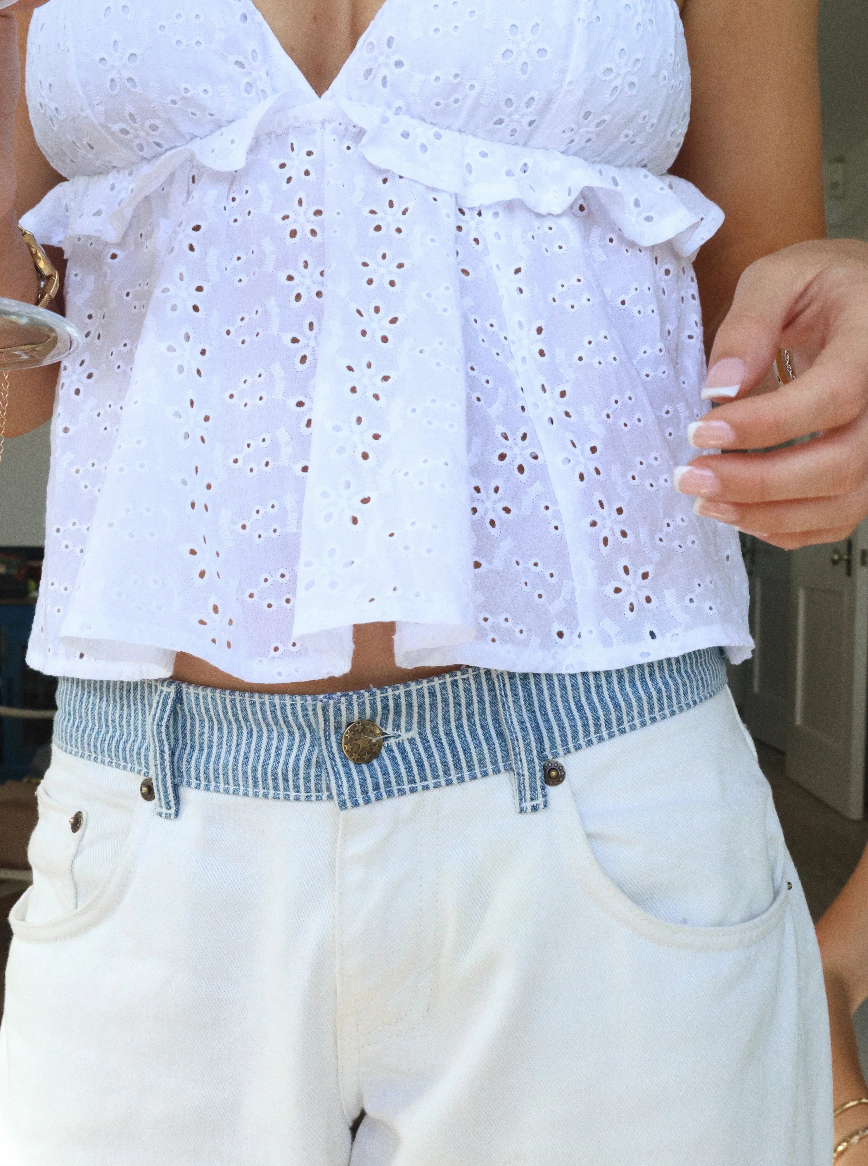 Carys Wide-Leg Jeans