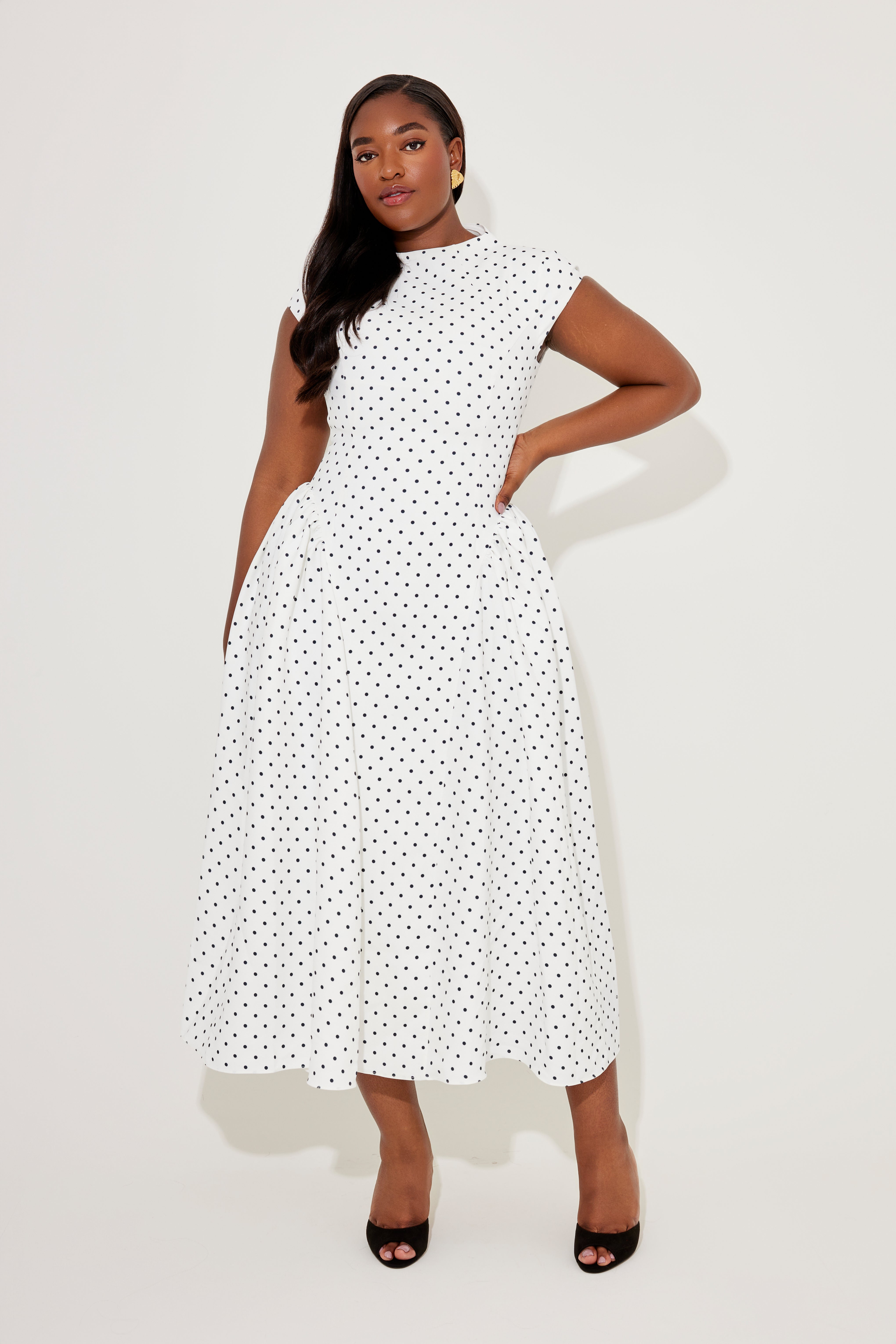 Élan Gathered Midi Dress
