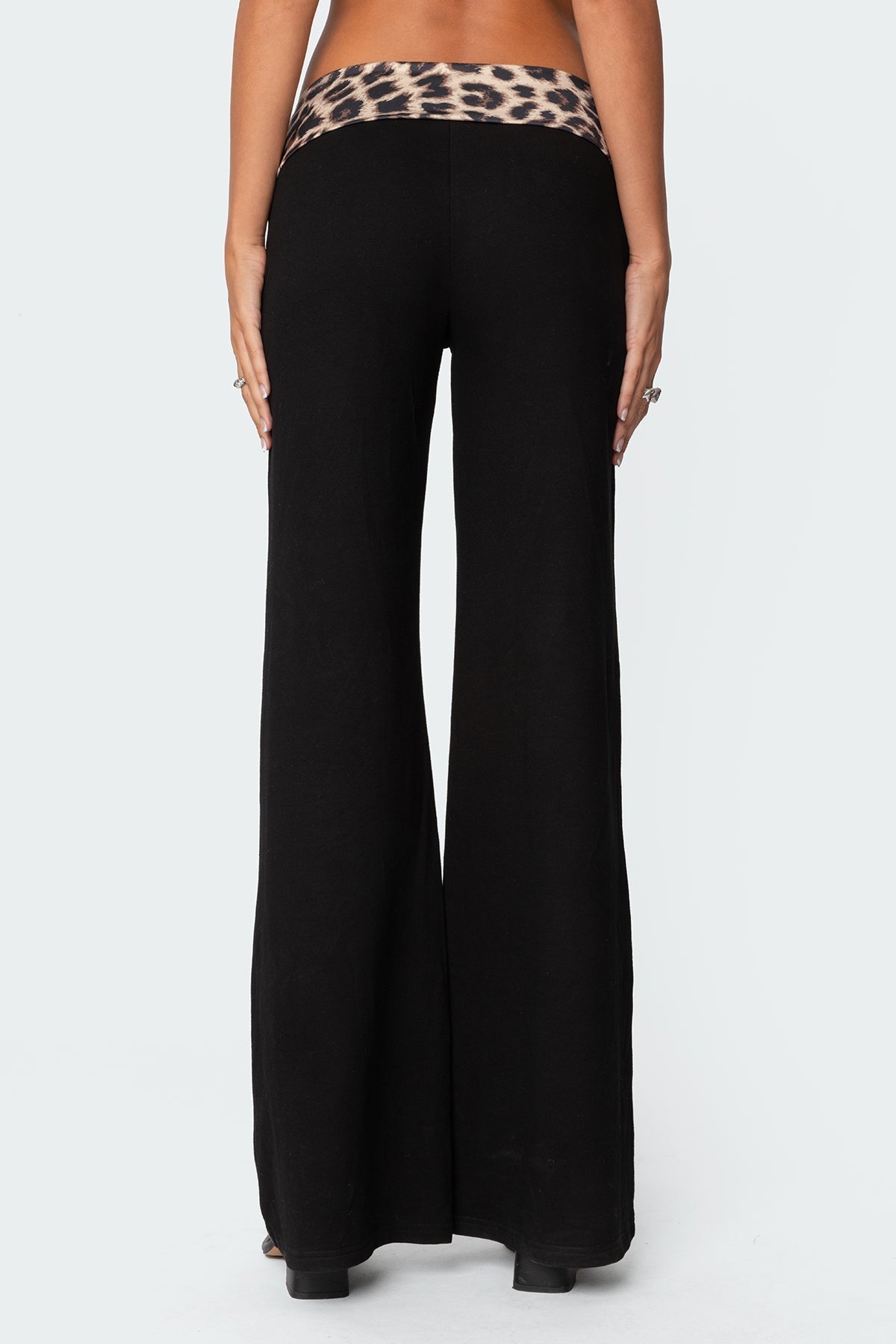 Anouk Leopard Flared Pants