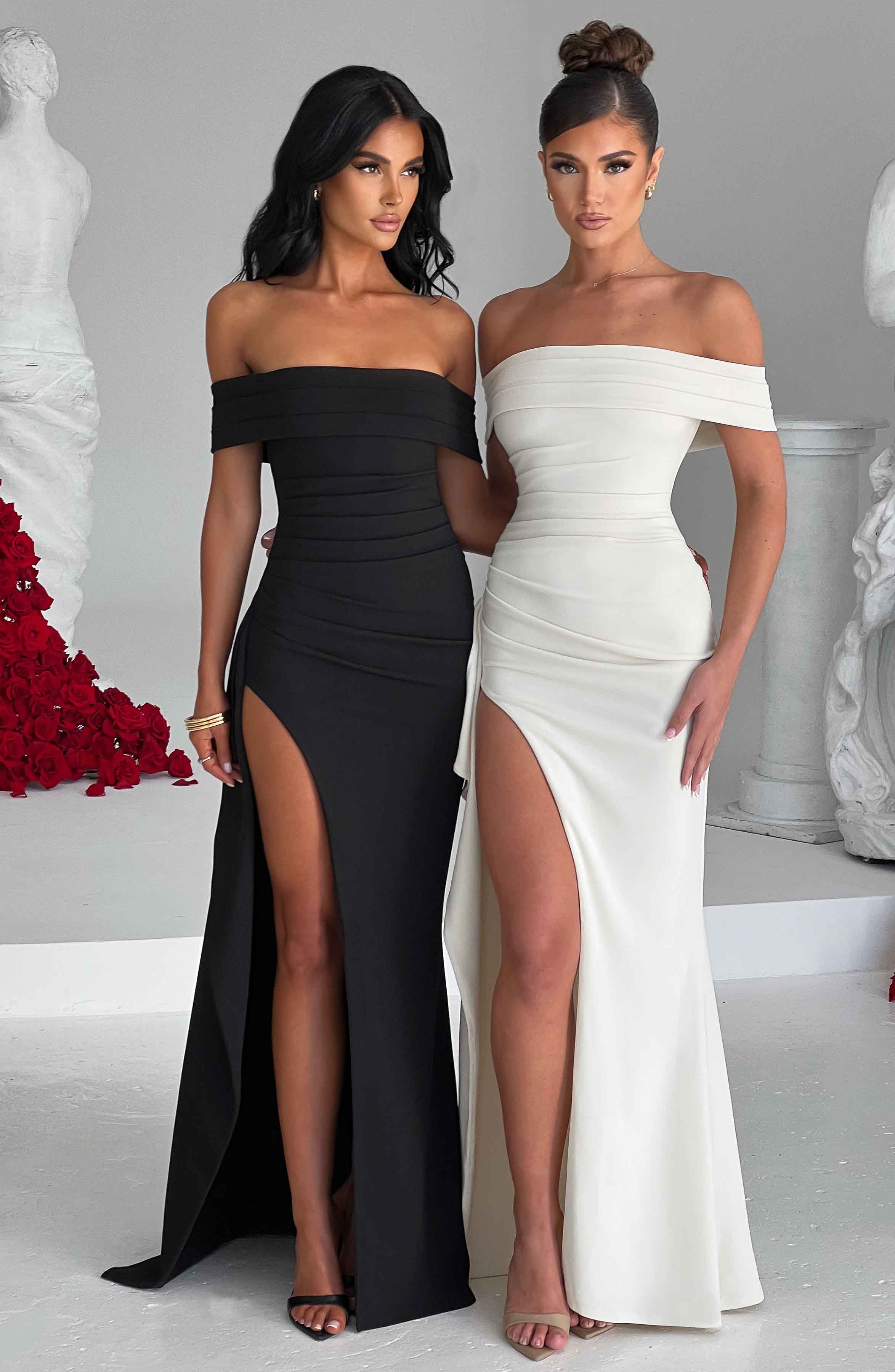 Élan Bardot Maxi Dress