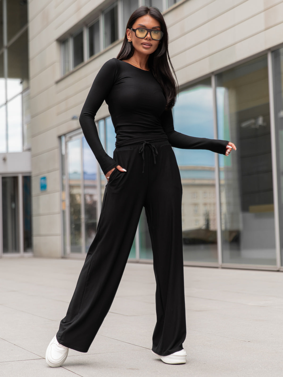 The Léonie Lounge Set