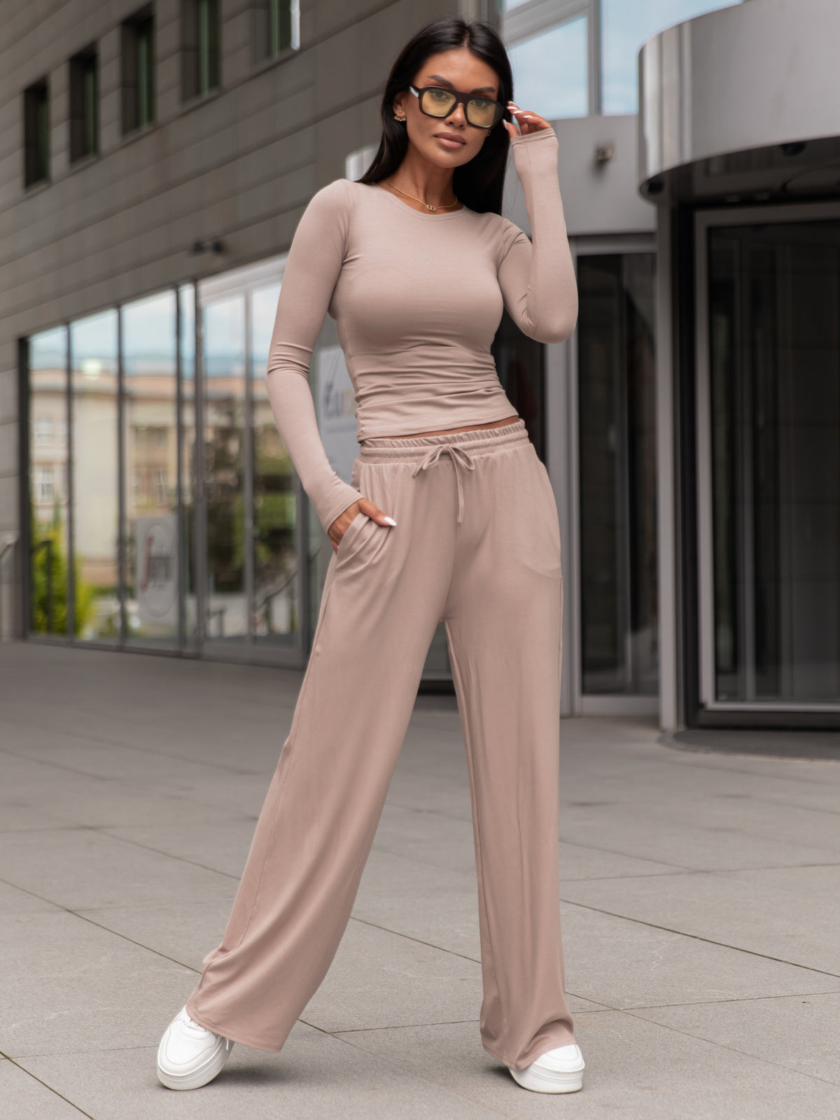 The Léonie Lounge Set