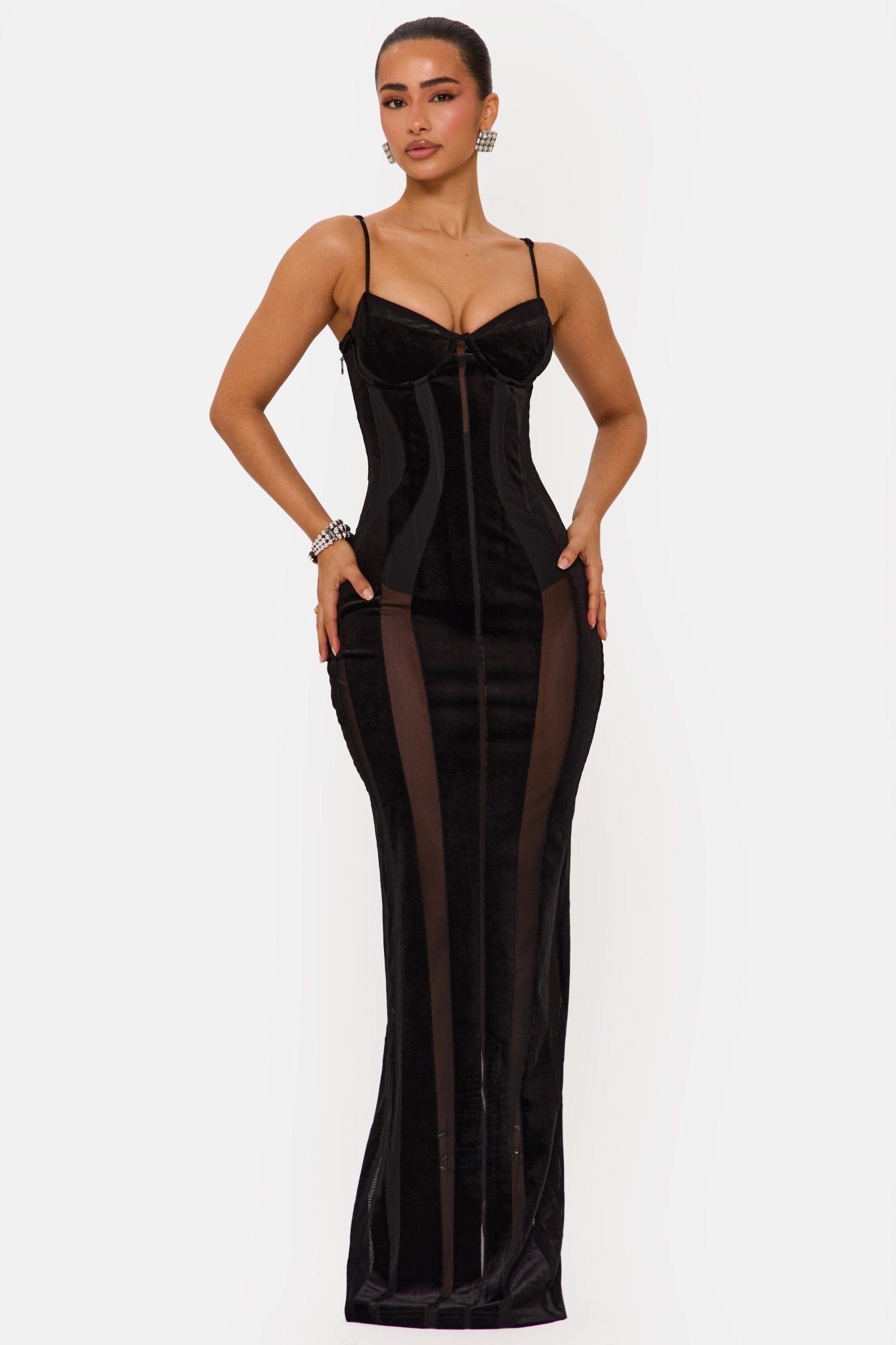 Veloura Sculpt Maxi Dress