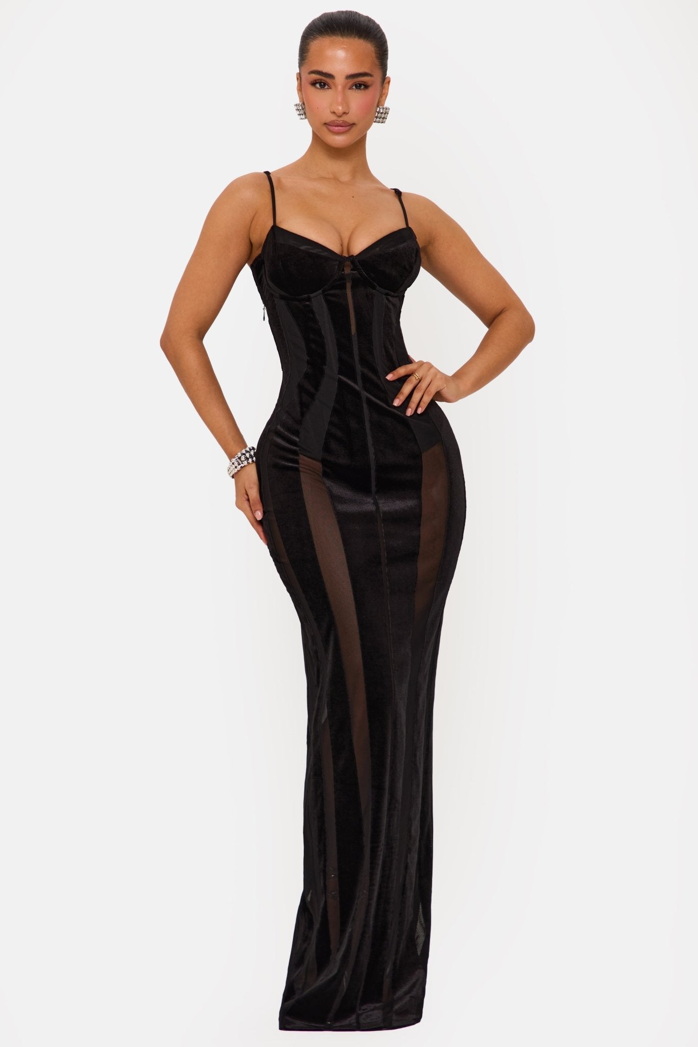 Veloura Sculpt Maxi Dress