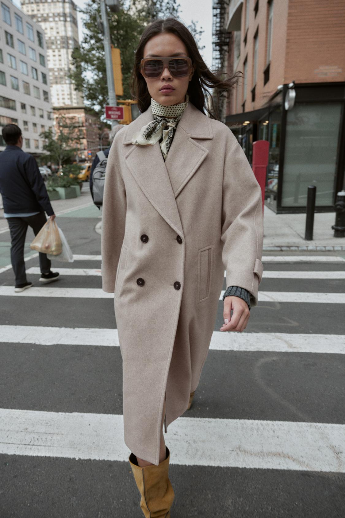 The Amaris Classic Coat
