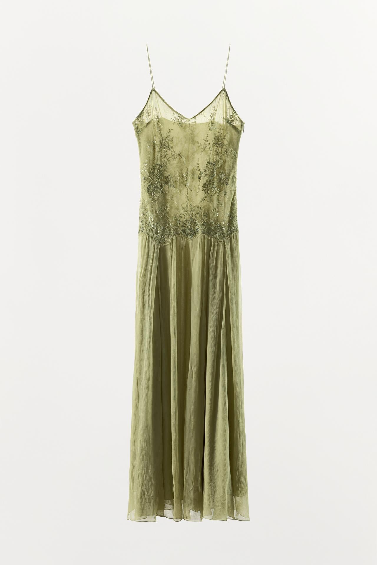 Elodie Lace Maxi Dress