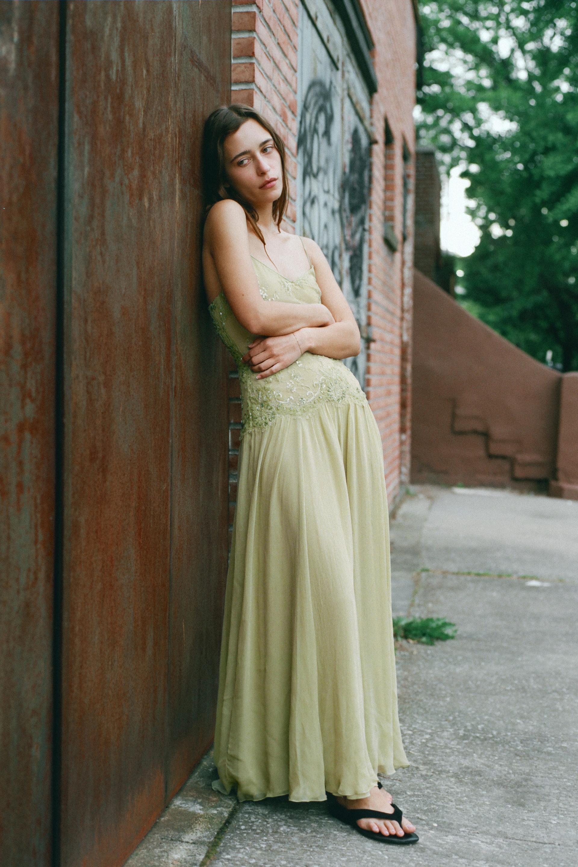 Elodie Lace Maxi Dress