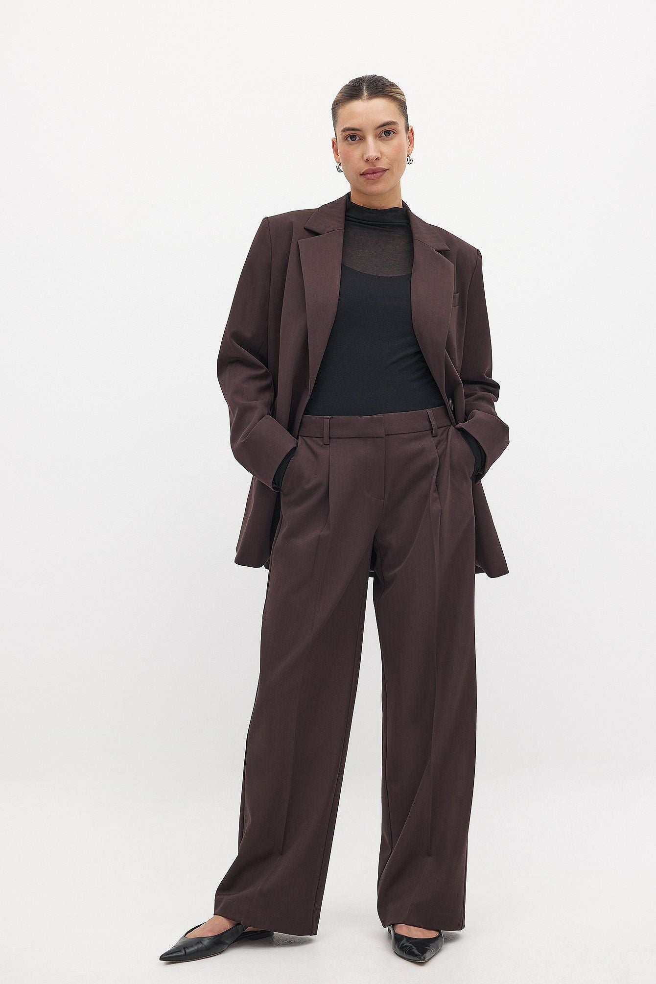 Structured Wide-Leg Trousers