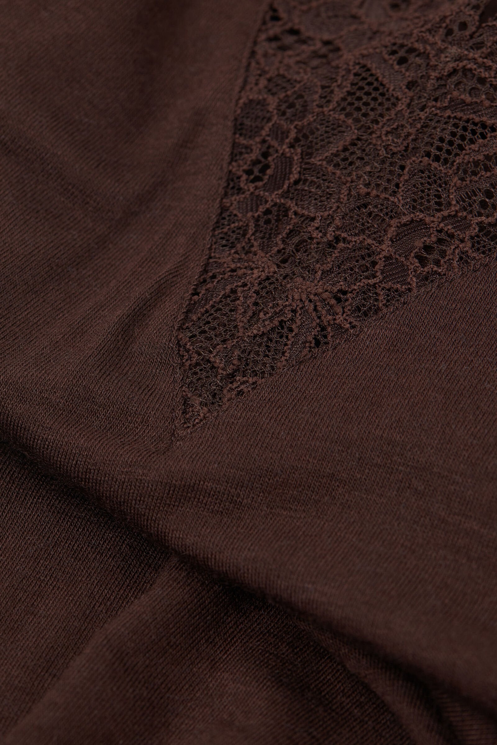 Ultralight Lace Longsleeve