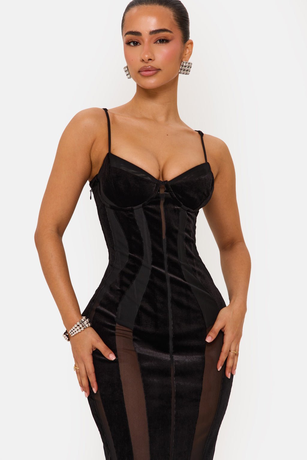 Veloura Sculpt Maxi Dress